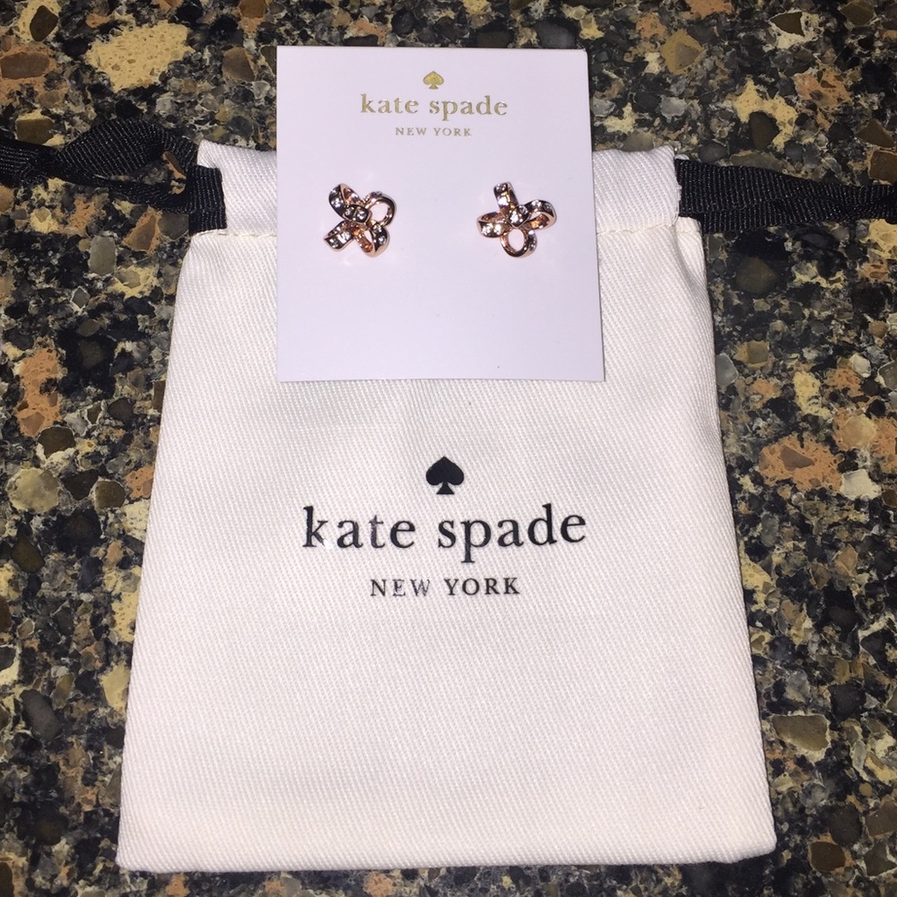 Kate Spade “It’s a Bow” Rose gold Studs- NWT